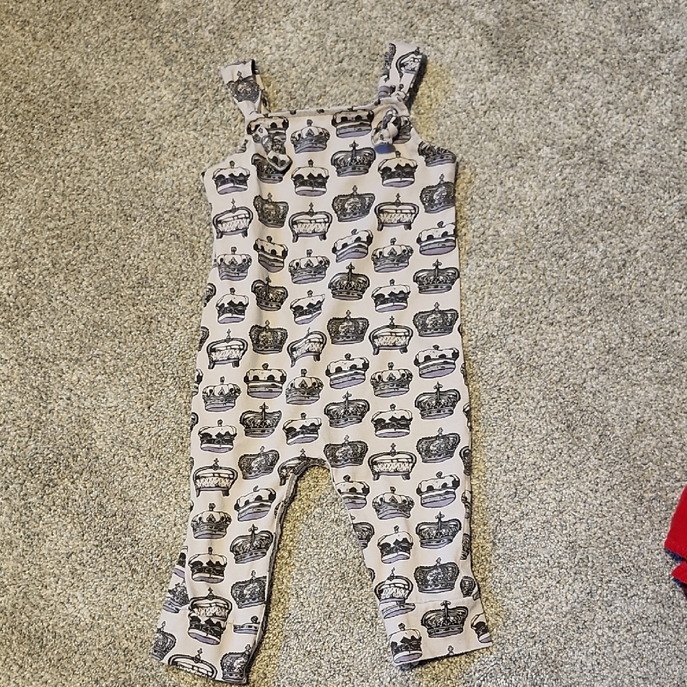 Kate Quinn Gray Crown Patterned Baby Romper